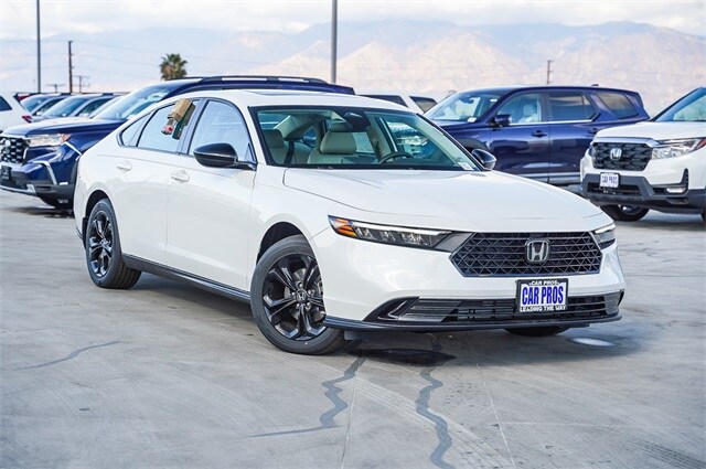2025 Honda Accord SE photo 2