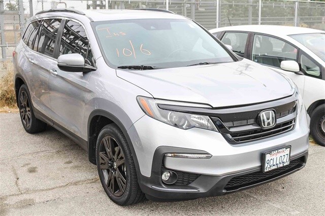 2022 Honda Pilot Special Edition photo 2