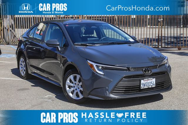 2026 Toyota Corolla LE Hybrid CVT's photo