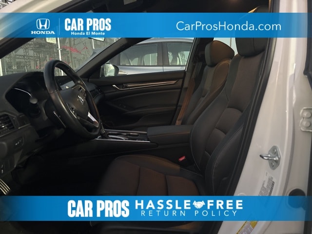 2022 Honda Accord Sport's photo