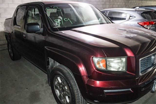 Used 2008 Honda Ridgeline RTX with VIN 2HJYK16318H510610 for sale in El Monte, CA