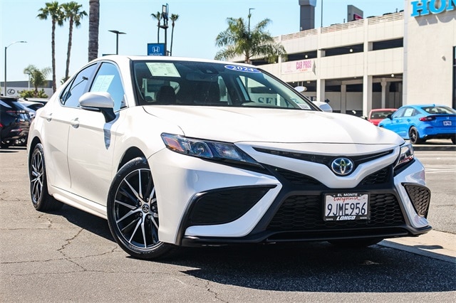 Used 2024 Toyota Camry SE with VIN 4T1S31AK7RU069646 for sale in El Monte, CA