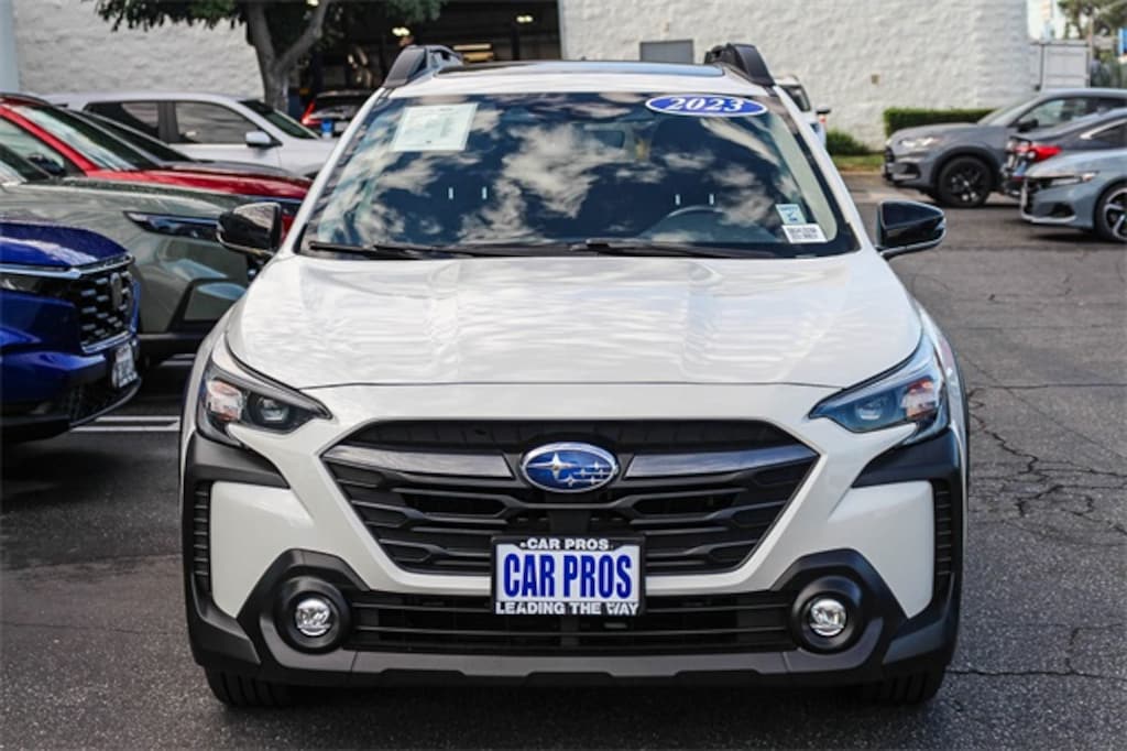 Used 2023 Subaru Outback Premium SUV