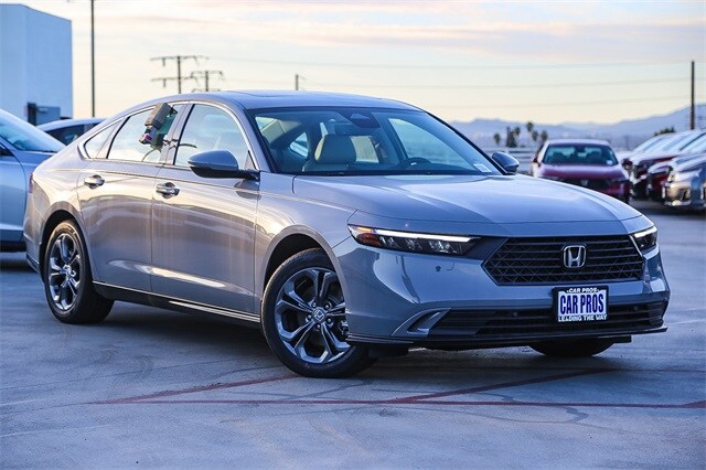 2025 Honda Accord Hybrid EX-L photo 2