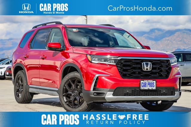 2025 Honda Pilot Touring's photo