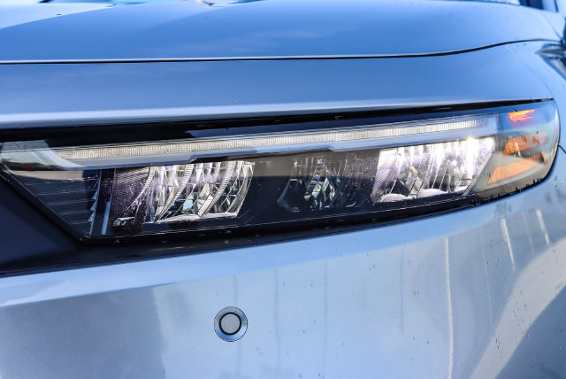 2025 Honda Accord Hybrid Touring - Photo 10