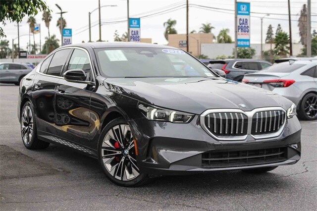 2024 Bmw 530i photo 2