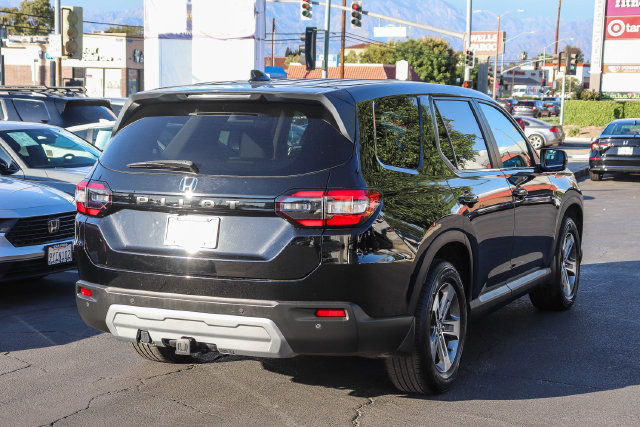 2025 Honda Pilot EX-L - Photo 8