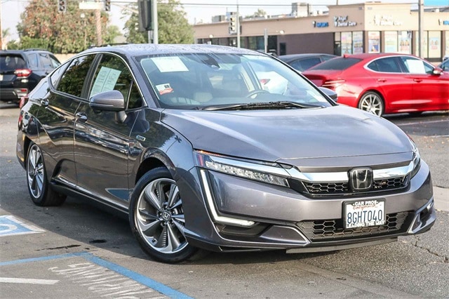 Certified 2018 Honda Clarity Touring with VIN JHMZC5F33JC018942 for sale in El Monte, CA