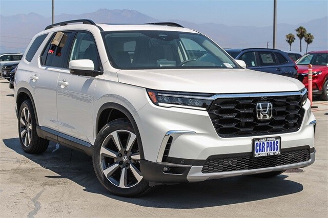 2025 Honda Pilot Elite photo 2
