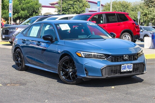 2026 Honda Civic Sport photo 2