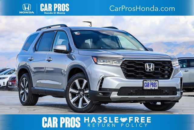 2025 Honda Pilot Touring's photo
