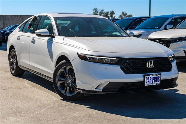 2025 Honda Accord Hybrid EX-L photo 2