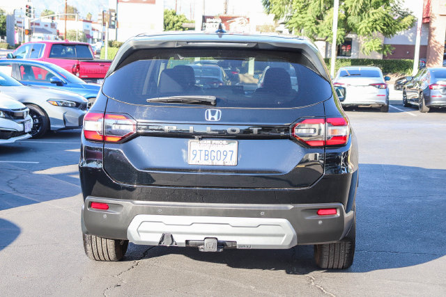 2025 Honda Pilot EX-L - Photo 9