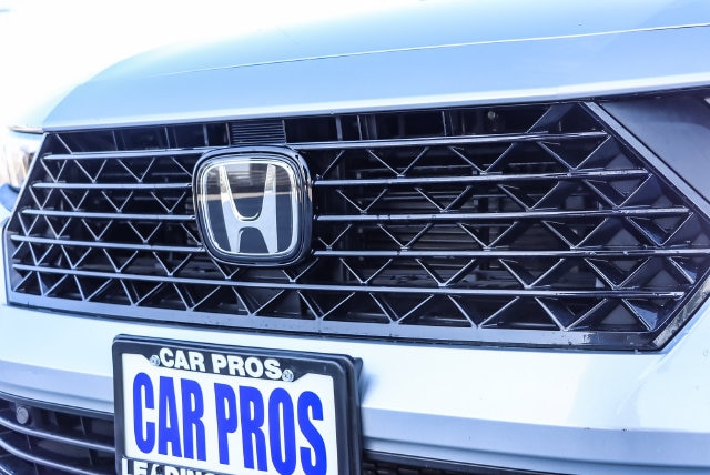 2025 Honda Accord Hybrid Touring - Photo 11