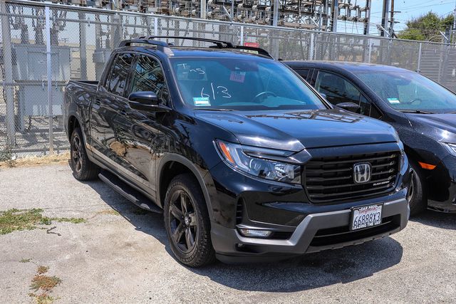 2023 Honda Ridgeline Black Edition - Photo 2