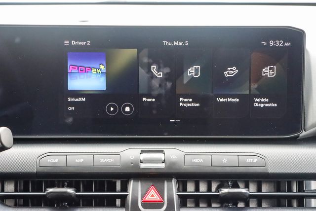 2025 Kia K4 LXS - Photo 16