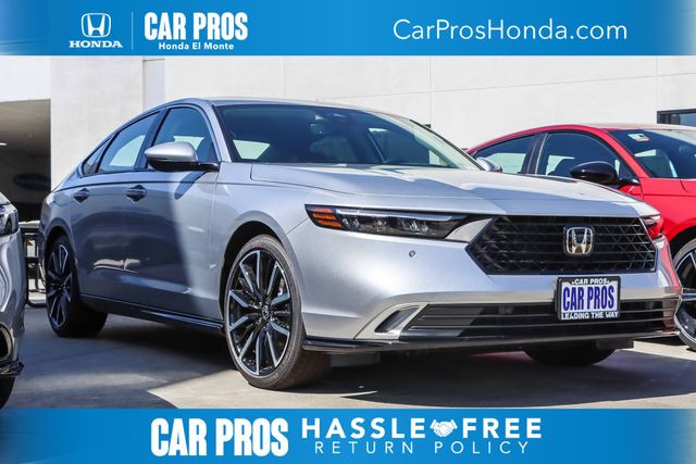 2026 Honda Accord Hybrid Touring's photo
