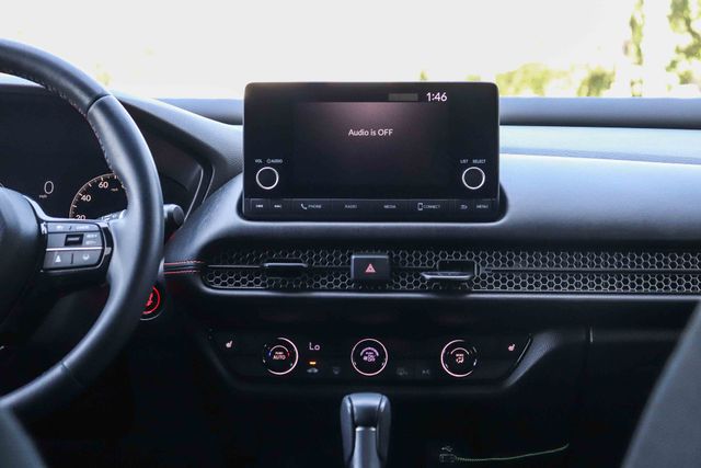 2025 Honda HR-V Sport - Photo 15