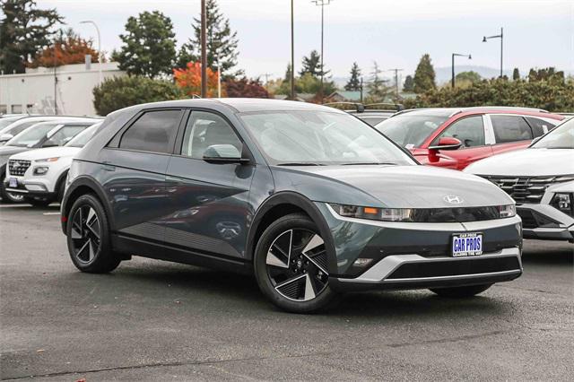 2025 Hyundai Ioniq 5 SE photo 2