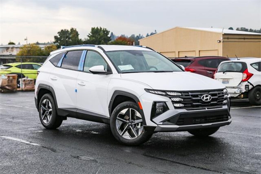 New 2026 Hyundai Tucson Hybrid SEL SUV