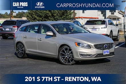 2017 Volvo V60 T5 AWD Platinum Wagon
