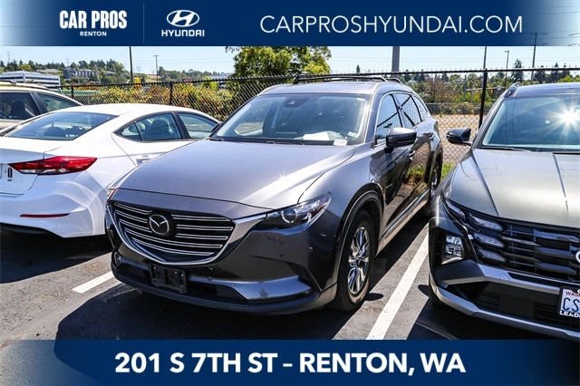 2018 Mazda CX-9 Touring's photo