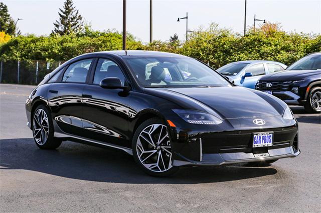 2025 Hyundai Ioniq 6 SEL photo 2
