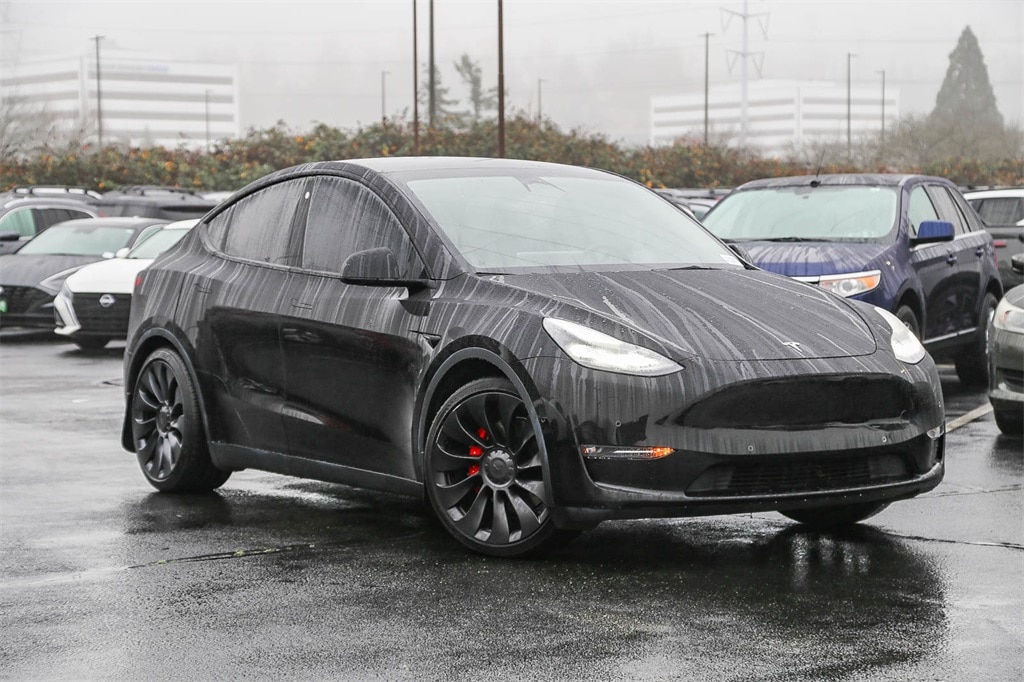 Used 2022 Tesla Model Y Performance SUV