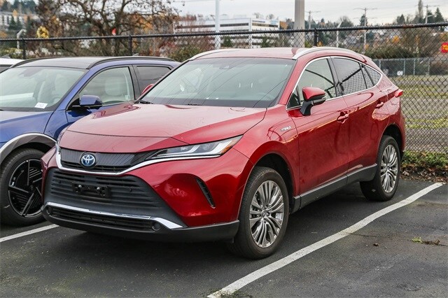 2021 Toyota Venza XLE photo 2