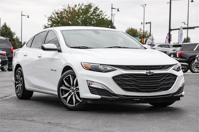 Used 2020 Chevrolet Malibu RS with VIN 1G1ZG5ST6LF151894 for sale in Renton, WA