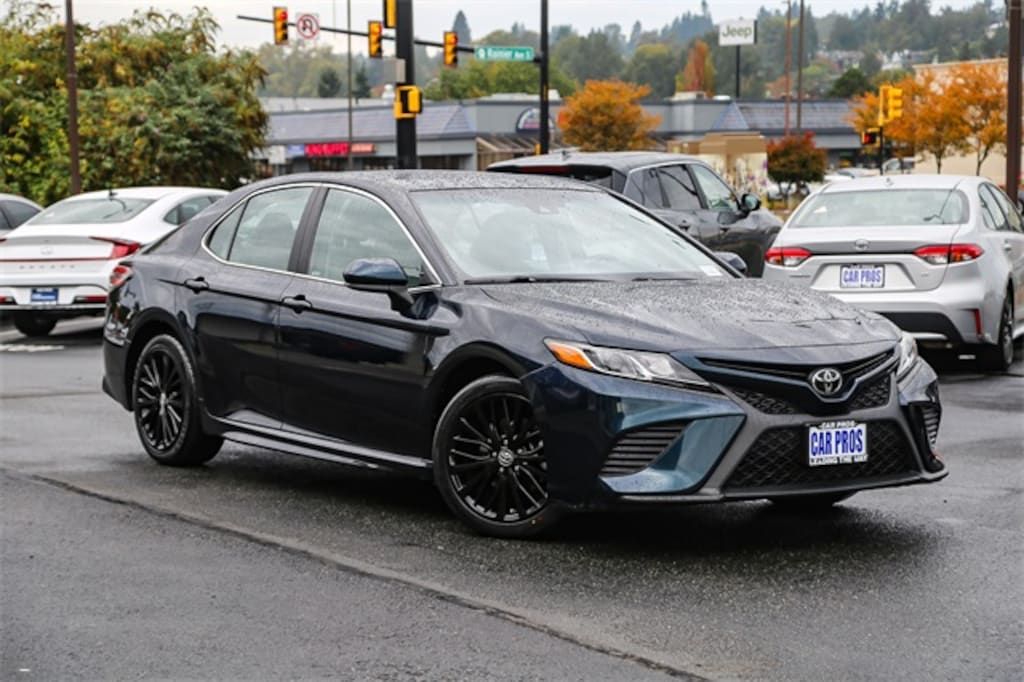 Used 2019 Toyota Camry Sedan