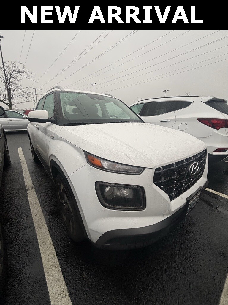 2022 Hyundai Venue SEL