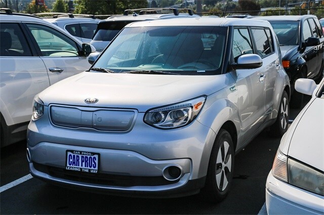 Used 2017 Kia Soul EV-E with VIN KNDJP3AE3H7021570 for sale in Renton, WA