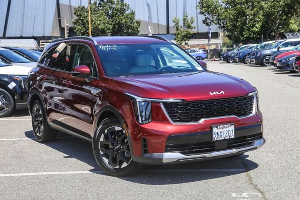 Used 2024 Kia Sorento S SUV
