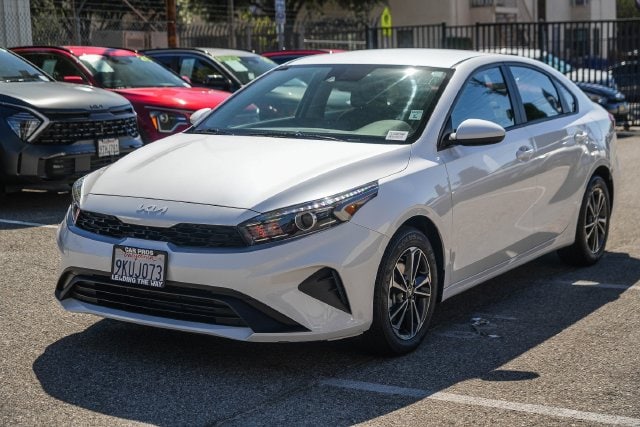 2024 Kia Forte photo 5
