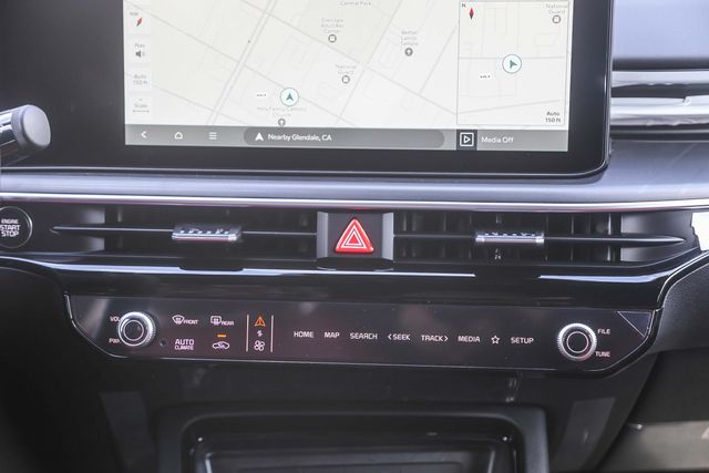2026 Kia K5 GT-Line - Photo 6