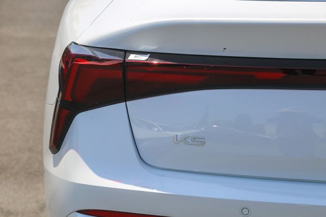2026 Kia K5 GT-Line - Photo 18