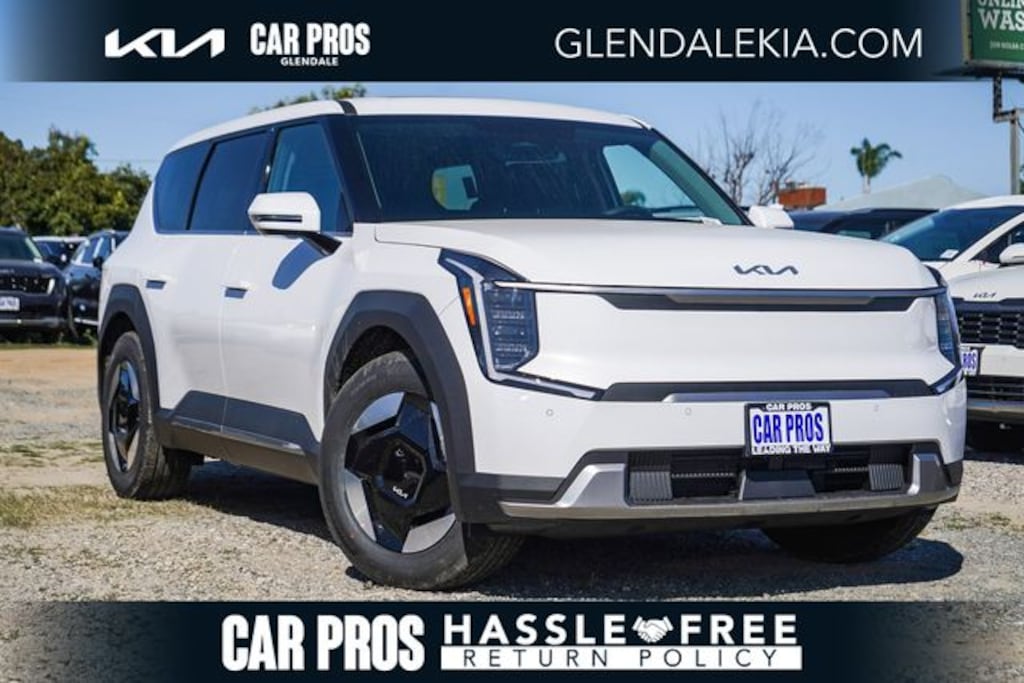 New 2026 Kia EV9 Light Long Range SUV