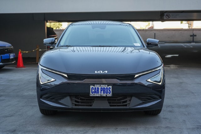 2026 Kia EV6 photo 2