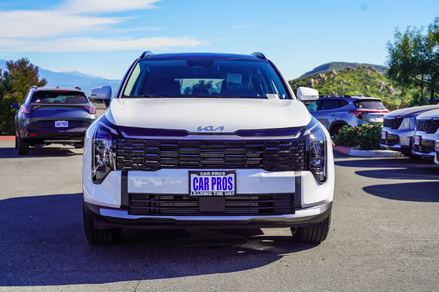 2026 Kia Sportage photo 3