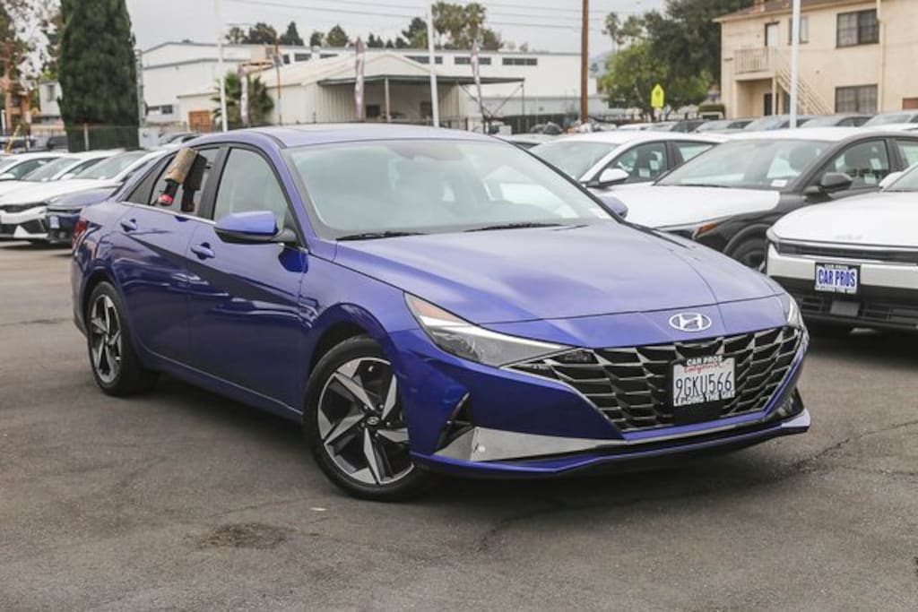 Used 2023 Hyundai Elantra HEV Limited Sedan