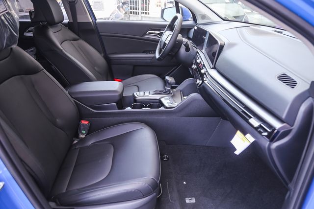 2026 Kia Sportage EX - Photo 9