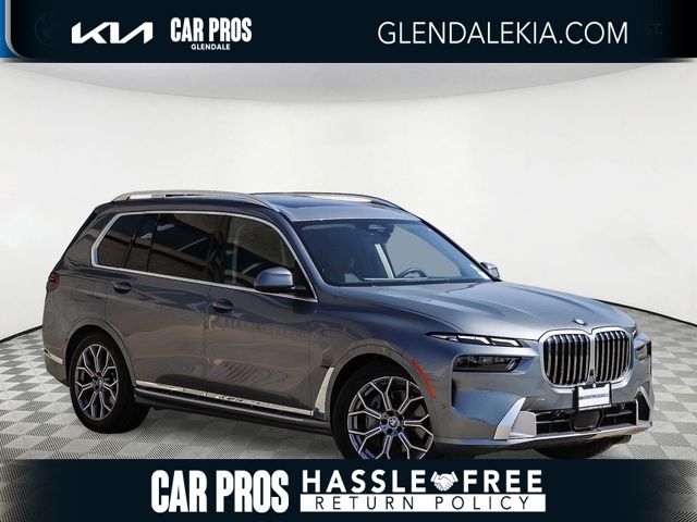2024 BMW X7