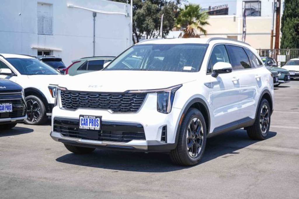 New 2026 Kia Sorento S SUV