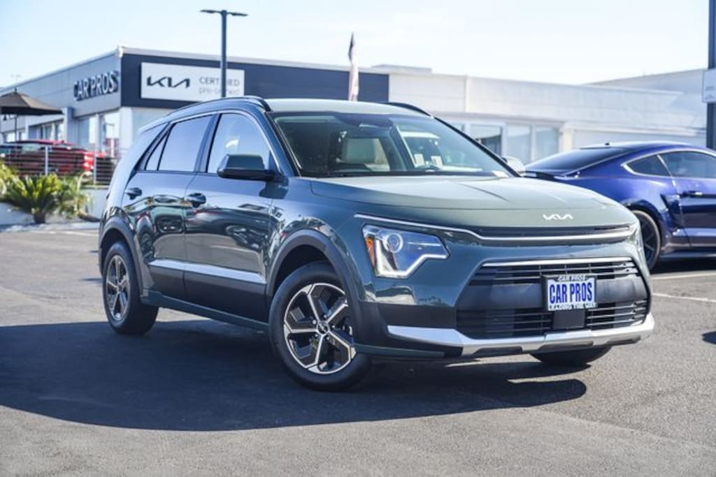 New 2026 Kia Niro EX SUV