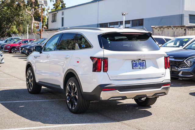2026 Kia Sorento EX - Photo 17