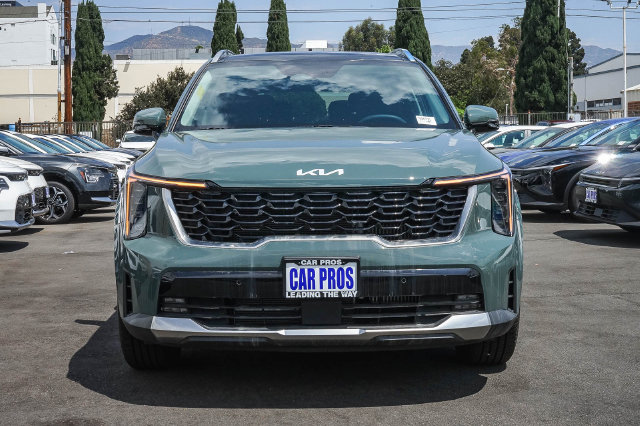 2026 Kia Sorento photo 3
