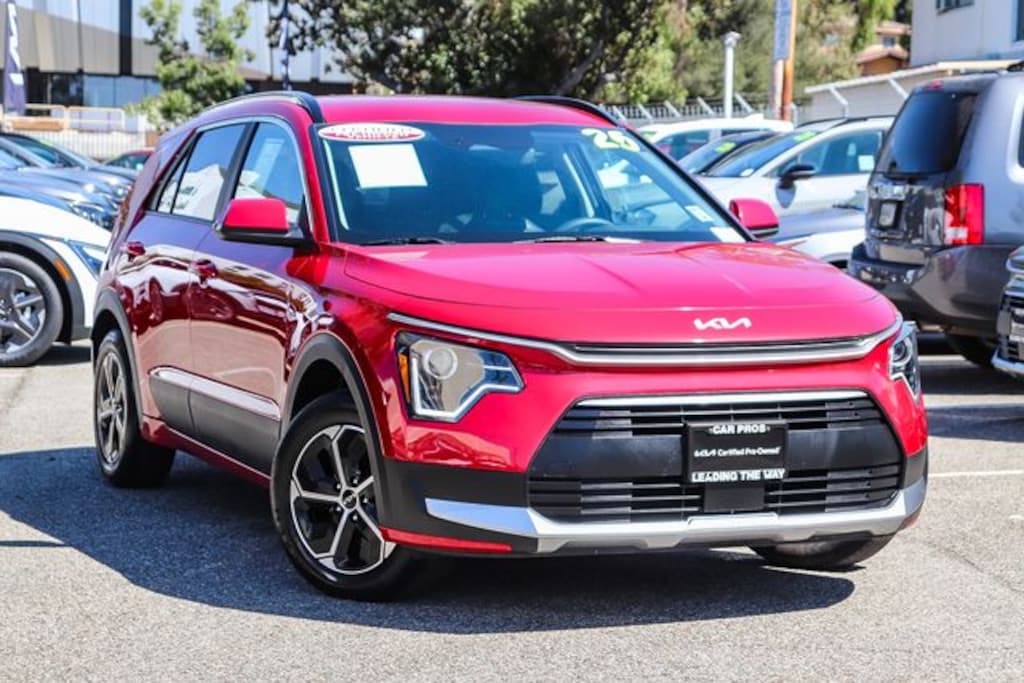 Certified 2025 Kia Niro EX SUV