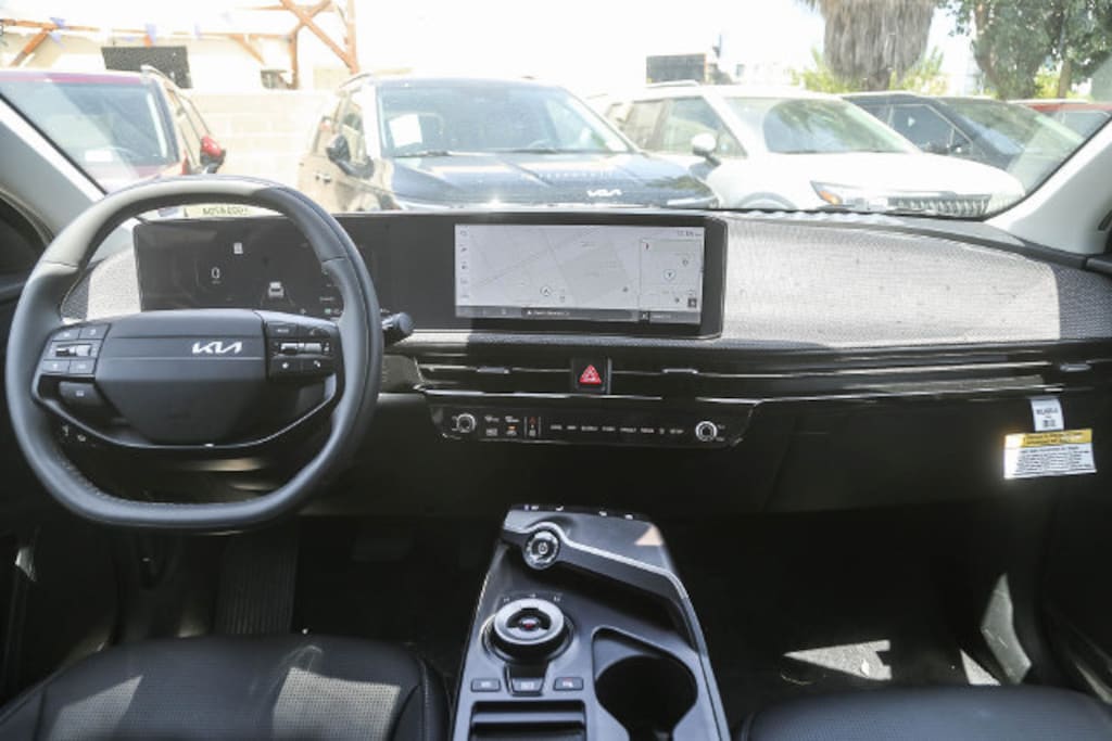 New 2026 Kia EV6 Wind SUV